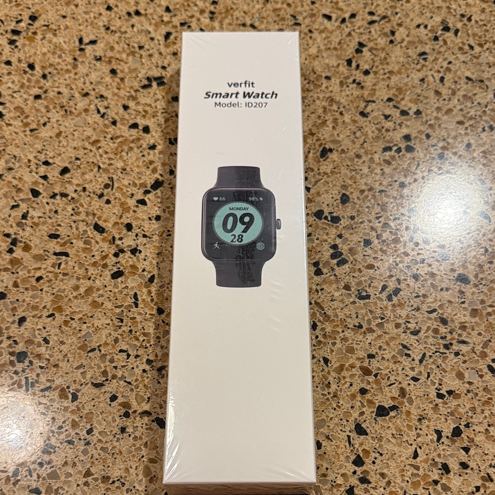 ID207 Smart Watch in Black - Fitness & Notifications